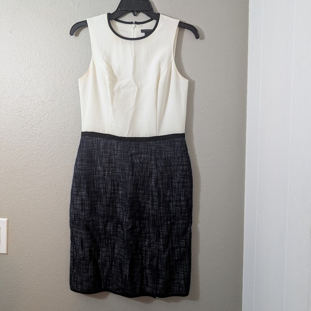 ANN TAYLOR Navy Tweed and Cream Color Block Dress Sheath Dress Size 0